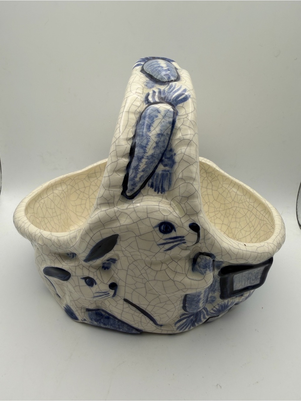 Vintage 1999 Dedham Rabbit basket crafted by The Potting Shed.